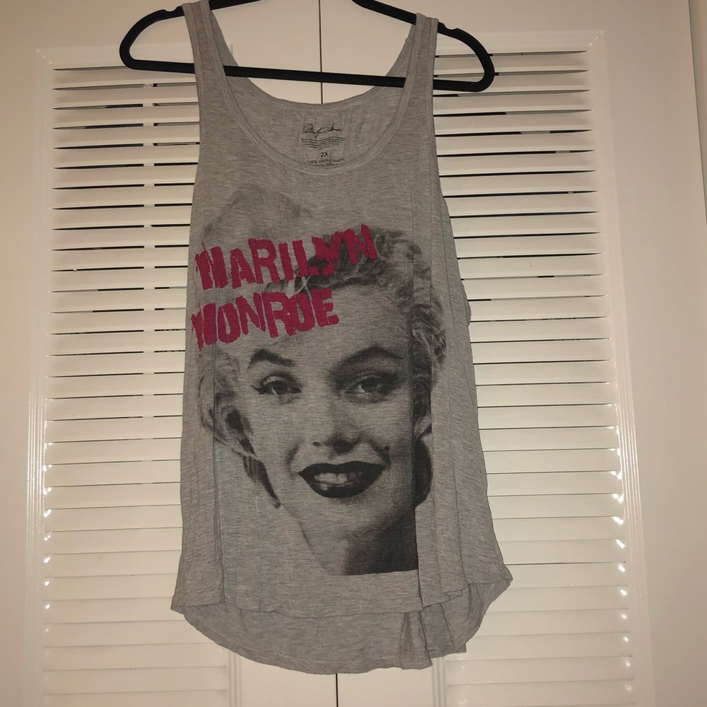 Marilyn Monroe tank top